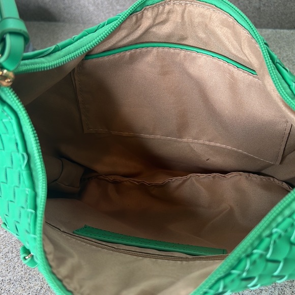 ⚡️SONDRA ROBERTS SQUARED springtime Jade Green woven weave Knot bag purse EUC - Picture 9 of 16